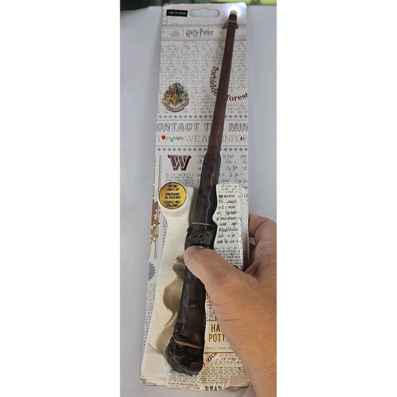 Disguise Other - Disguise Harry Potter Light Up Deluxe Wand Accessory Costume Movie cosplay